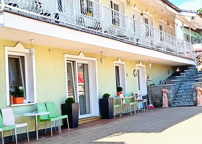 Apartmany A Chata Agy